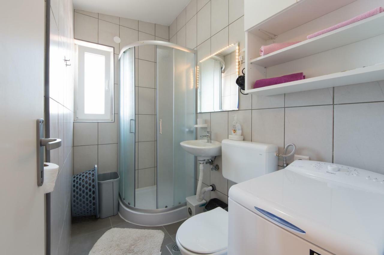 Apartmani Amans Pula Exterior photo